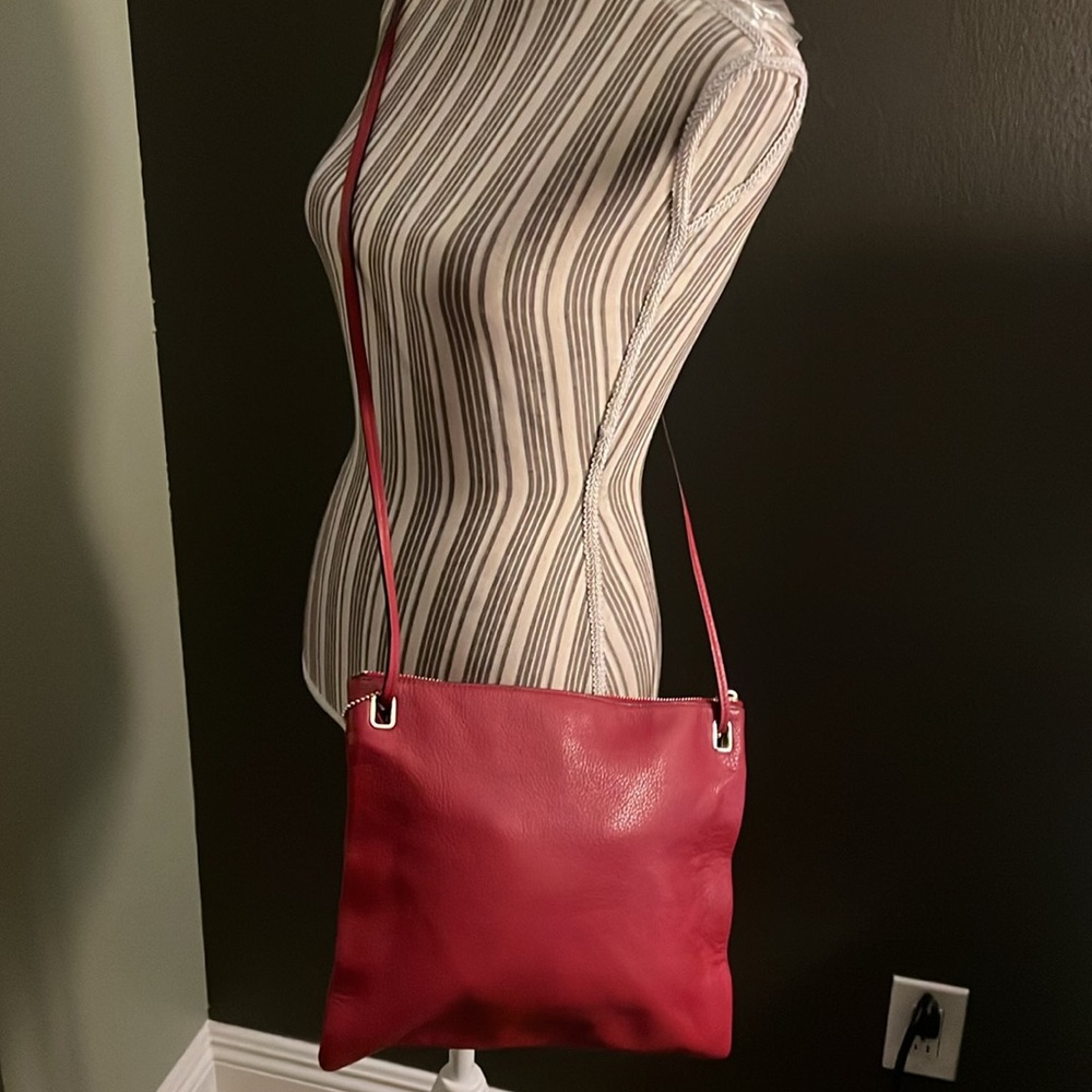 🛑 1 hour sale. Coach, Red Pebbled Leather Shoulder Bag - Picture 13 of 13